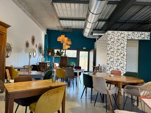   at L'Originalithé in St-paul-trois-chateaux