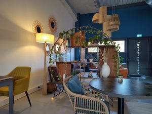  at L'Originalithé in St-paul-trois-chateaux