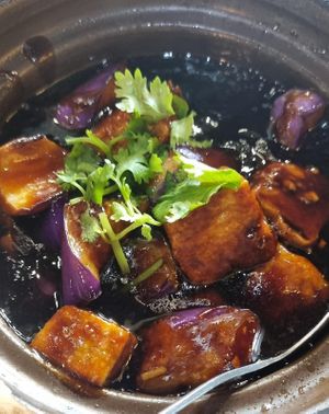 Brinjal beancurd claypot at Xiang Ji 香積素食 in Johor Bahru