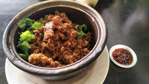 沙煲烧素肉饭 at Xiang Ji 香積素食 in Johor Bahru