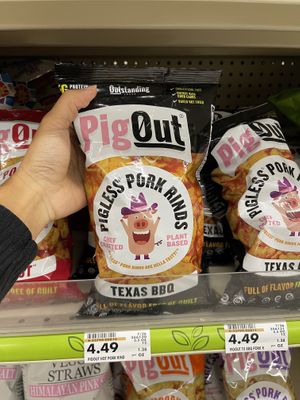 PorQ rinds  at Buehler's in Ashland