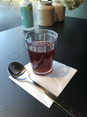 Homemade Punsch alcoholfree at Nina‘s Deli in Dreieich