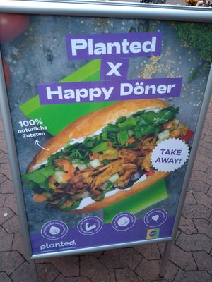 Advertisement depicting Planted brand at Happy Döner in Mainz