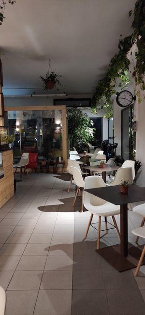 Colazioni vegane ,pranzi con hamburger vegani e panini con salsiccia vegan 🌱,tatuaggi con prodotti vegan ,mono uso ,e prodotti di qualità certificata at Black Studio Tattoo Cafè in Siniscola