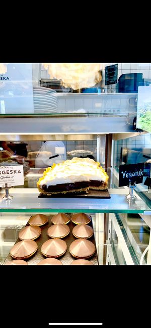 Chocolate merengue pie at Gaggeska Garden in Vasteras