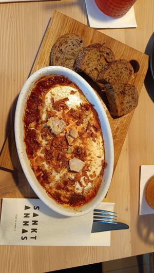 Shakshuka at Sankt Annas - Augustenstraße  in Munich