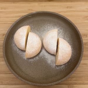 Mango mochia  at Shokudo in Utrecht