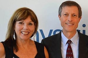 Dr Neal Barnard,
Linda Middlesworth, Food for Life Instructor, PCRM at Sacramento Vegan Society in Sacramento
