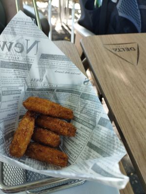 Vegan nuggets at Lima Bar in Viana Do Castelo