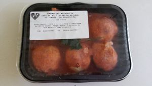 Almôndegas de grão de bico at Nativa Brasil in Sao Paulo