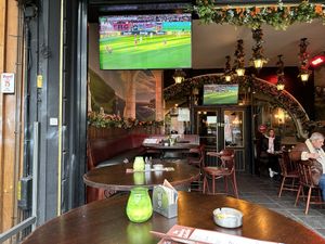 store front  at Kelly's Irish Pub in Antwerpen