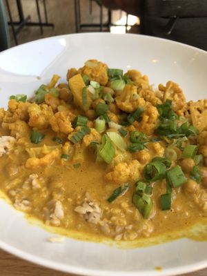 Cauliflower curry   at Cultivate Food in Oslo
