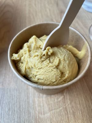 Salter caramel ice cream ❤️❤️❤️  at Cultivate Food in Oslo