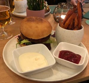 Shitake burger w fries and aioli dip  at Cultivate Food in Oslo