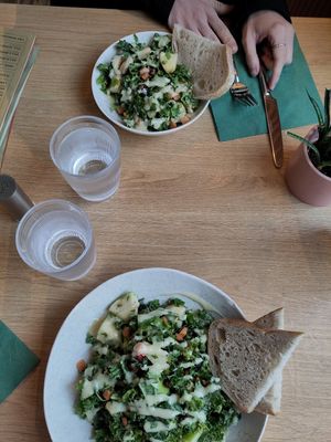 1 ful and 1 half portion of the kole salad at Cultivate Food in Oslo