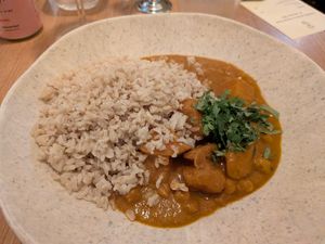 Indian curry with rice at Cultivate Food in Oslo