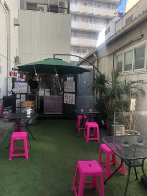 Outside eatery at Luu's Bao in Osaka