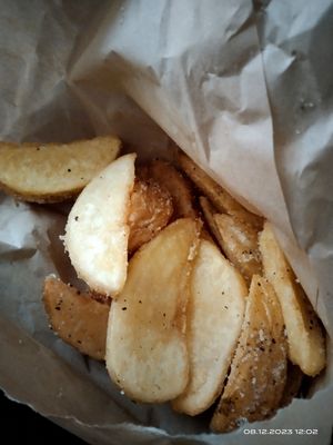 French fries at Luu's Bao in Osaka