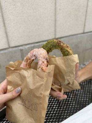 Strawberry and matcha donuts 💜💚  at Luu's Bao in Osaka