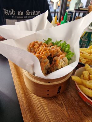  at Luu's Bao in Osaka