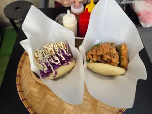  at Luu's Bao in Osaka