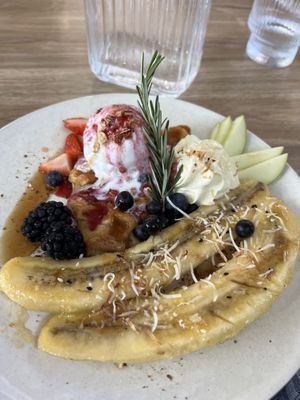 Croffle - sweet version  at Vega in Spring Hill