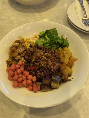   at Yangming Spring - 陽明春天蔬食 - Branch Da'an in Taipei