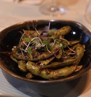 Edamame picante - opcional sin picante
Salteado con salsa de soja y salsa chilli garlic. at Veg & the Gang - Carrer Casanova in Barcelona