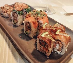 Two funghis
Aguacate, tartar de setas con aceite de sésamo y cebollino con cobertura de tomate marinado en alga kombu y chimichurri nikkei. at Veg & the Gang - Carrer Casanova in Barcelona