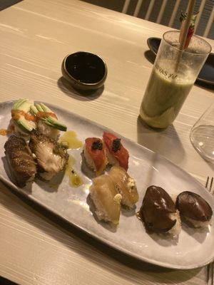 Nigiris board (you won’t regret it!) and natural citrus fruits juice (also delicious)  at Veg & the Gang - Carrer Casanova in Barcelona