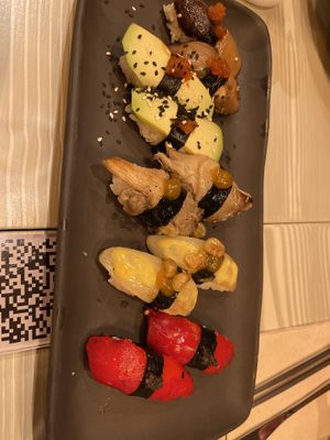 Assortiment de nigiris  at Veg & the Gang - Carrer Casanova in Barcelona