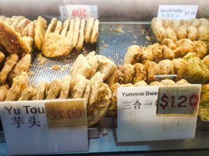 3 in 1 at Lee Kee Pisang Goreng 李記香蕉炸 in East Singapore