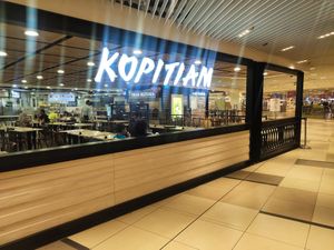 Located inside here at SIN - Desserts & Fruits - T3 in East Singapore