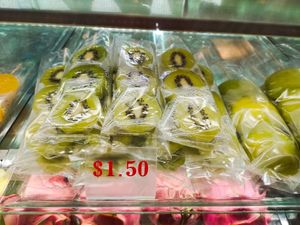 Fresh cut fruits at SIN - SF Fruits & Juices - Jewel in East Singapore