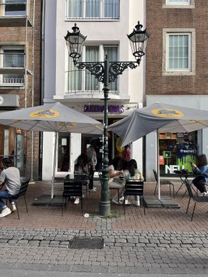   at XoXo Buddha Bowls in Dusseldorf