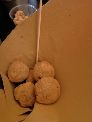 Cheese and eggplant balls at 180 Gradi in Ascoli Piceno