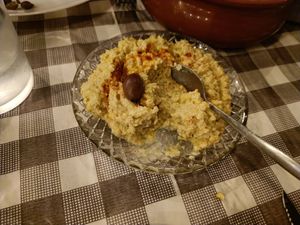 Hummus at Imogens in Kathikas