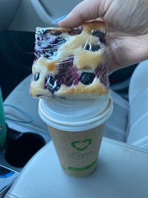 Decaf mocha and vanilla berry cake at Vegas Vegan Eatery in Las Vegas