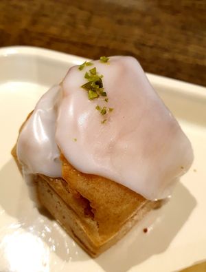 lemon at Vium 비움 in Seoul