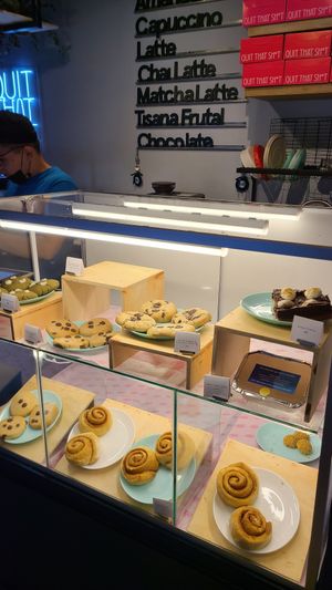 So many delicious options! at I Quit - Café & Bakery in Mexico City