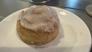 Cinnamon roll   at I Quit - Café & Bakery in Mexico City