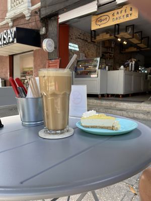   at I Quit - Café & Bakery in Mexico City