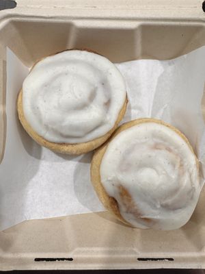 Cinnamon rolls   at I Quit - Café & Bakery in Mexico City