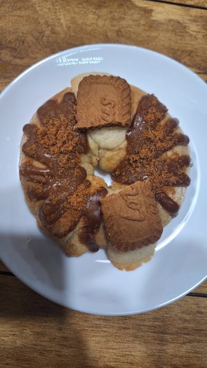 ¡Rosca de Reyes! Edición "Lotus" 🎄👑✨️❤️ at I Quit - Café & Bakery in Mexico City