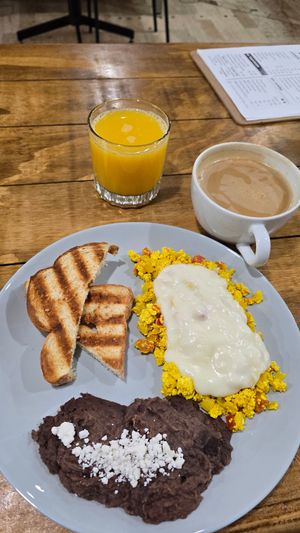  at I Quit - Café & Bakery in Mexico City