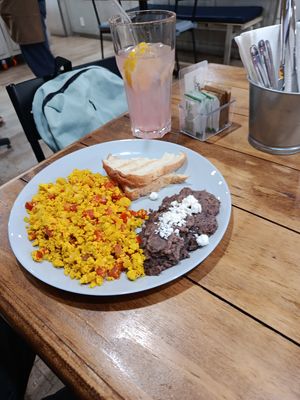 Tofu Scramble at I Quit - Café & Bakery in Mexico City
