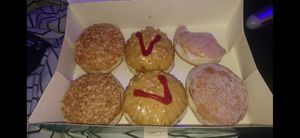 Caramel crunch, PB and Jelly, Glazed, and Jam at That's Alotta Cafe in Northcote