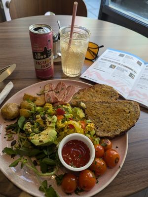  at Francesca's in Scarborough