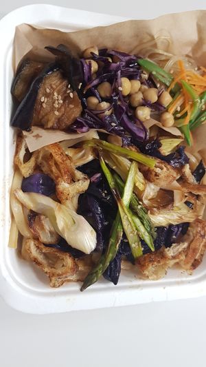 Yakiudon bento at La Branqueta in Barcelona