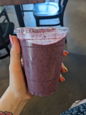 PB+J vegan smoothie at Daily Jam in Tempe